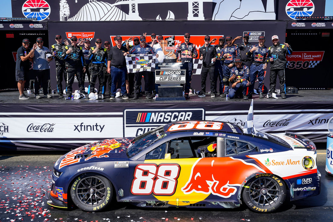 Shane van Gisbergen, Trackhouse Racing  Announce Multiyear Contract Extension
